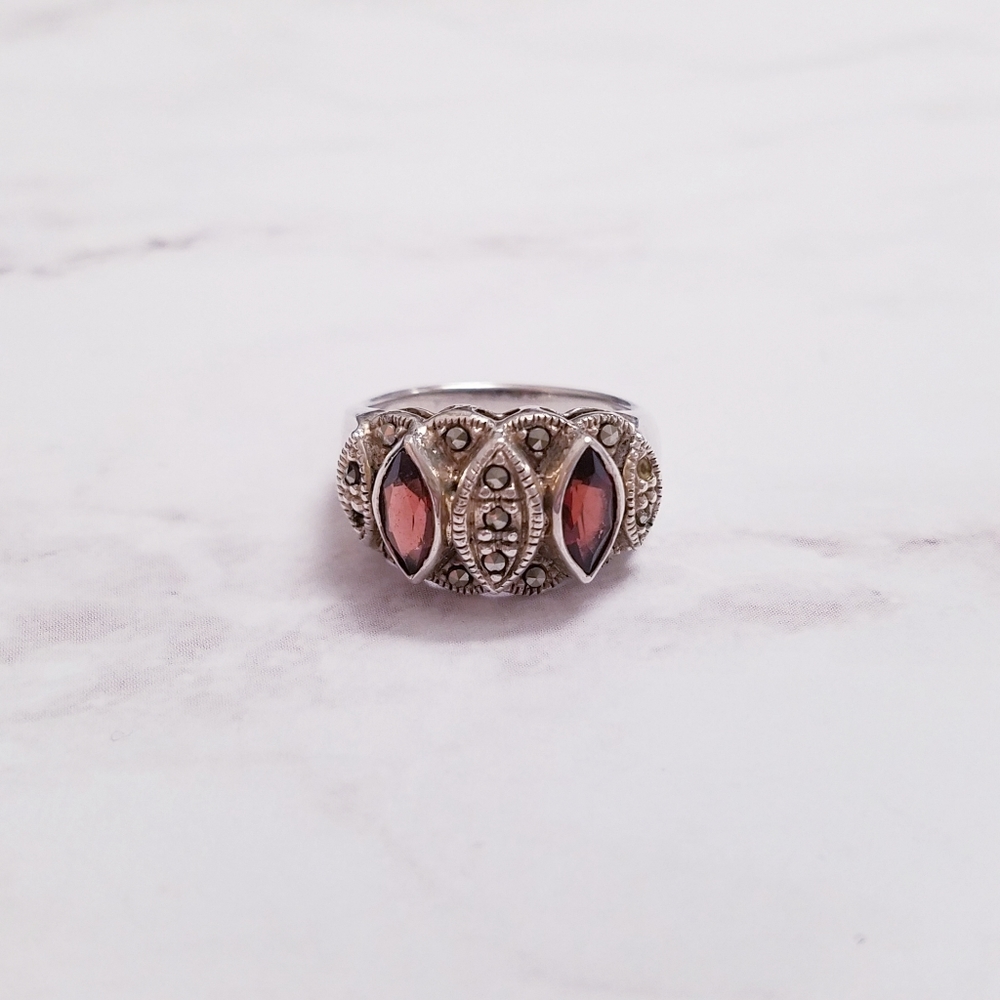 Vintage Garnet Marquise Cut 925 Marcasite Ring 7